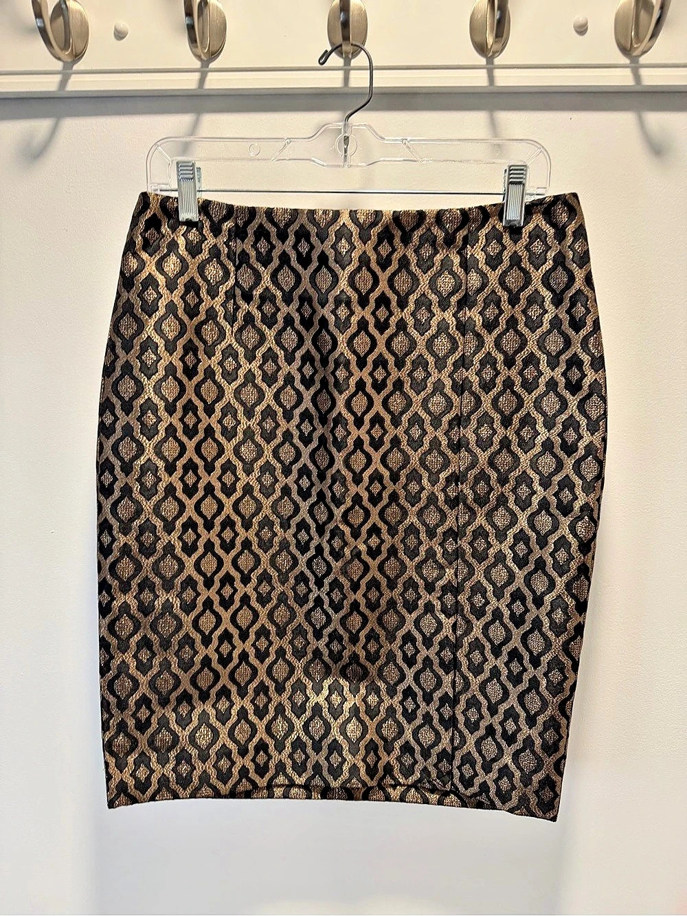 The Limited Metallic Pencil Skirt in Black & Gold Size 6 NWT